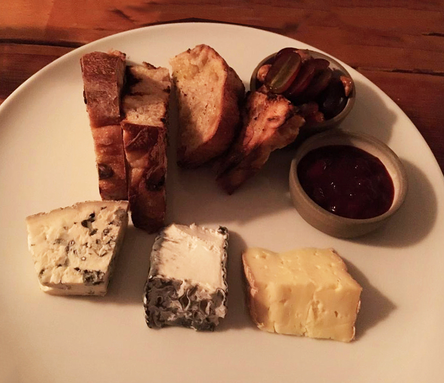 ../Images/CHEN,CHUN-HUNG.Canada.Bouillon Bilk (17).jpg